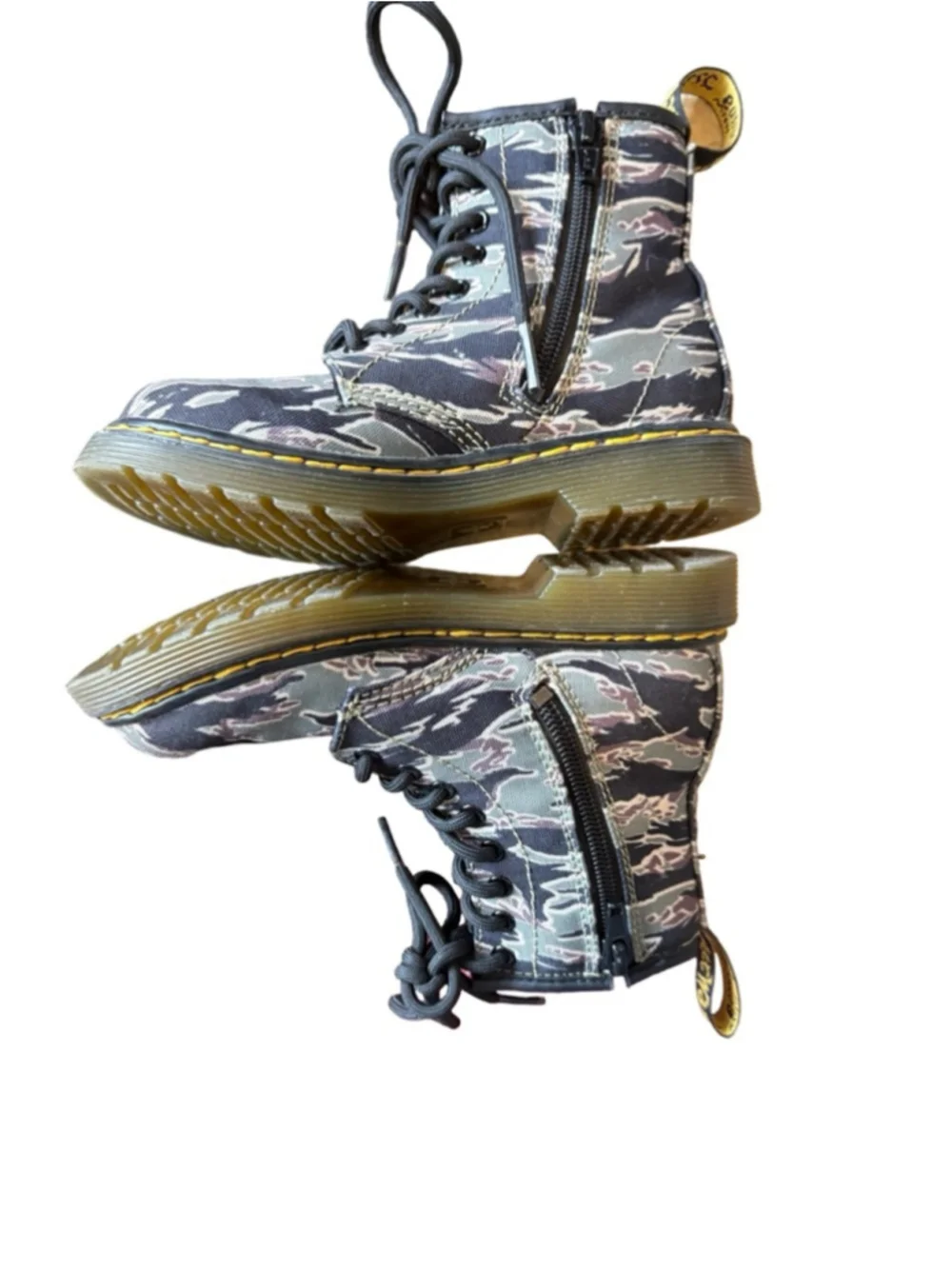 Dr. Martens Black Multi Camo 1460 Lace-Up Boot - size 11